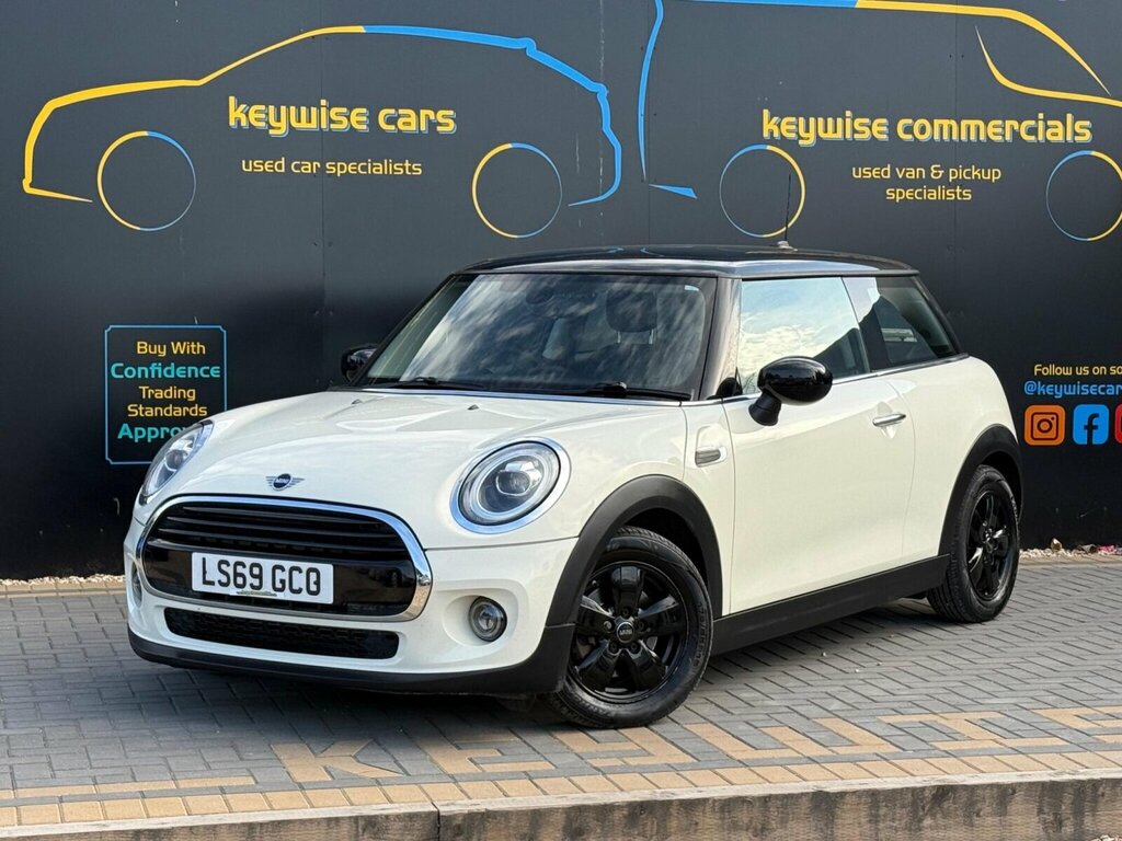 Mini Hatch 1.5 Cooper Classic Steptronic Euro 6 Ss LS69GCO White