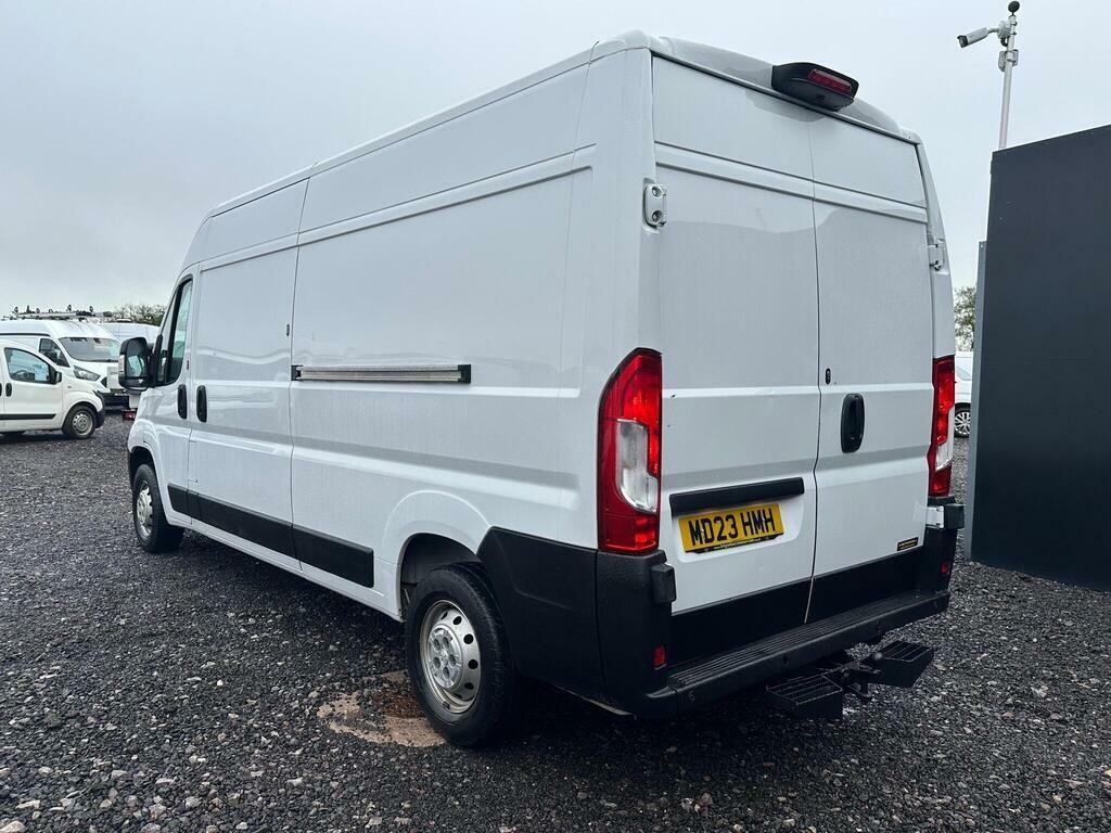 Peugeot Boxer 2.2 Bluehdi 335 Professional Premium L3 H2 Euro White #6