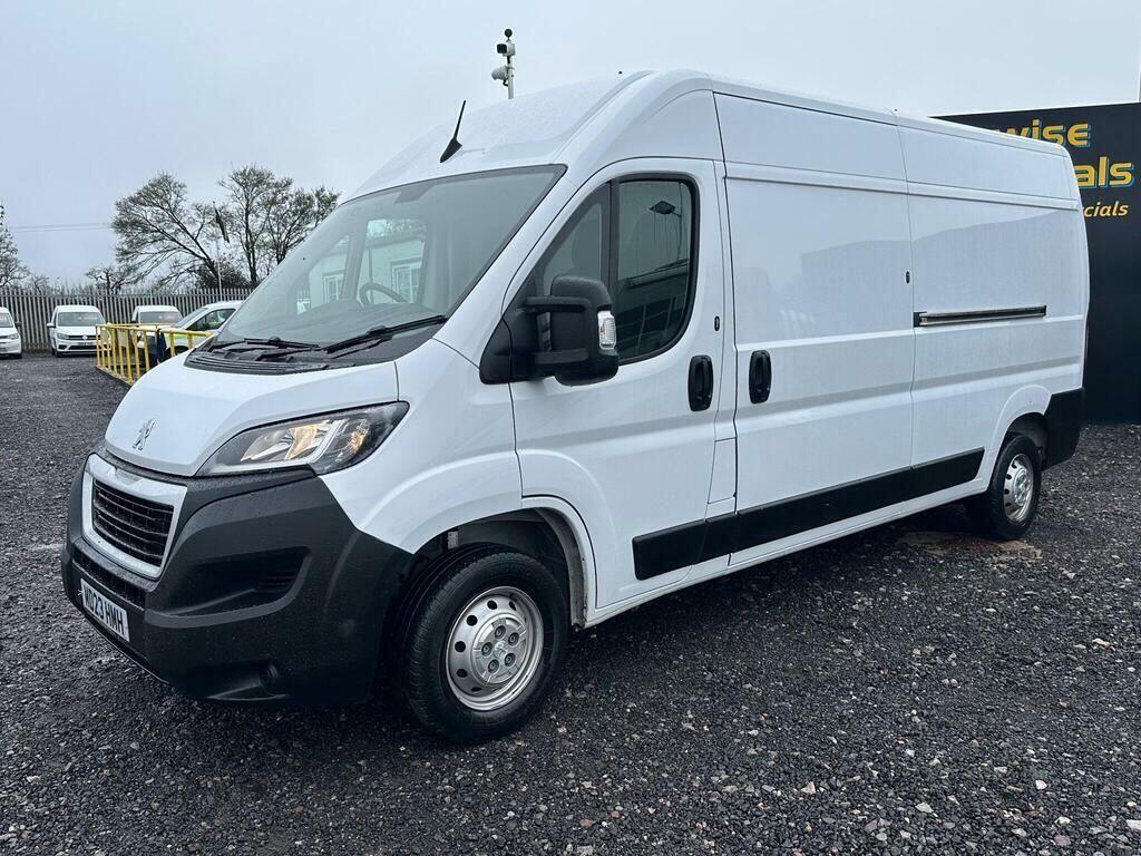 Peugeot Boxer 2.2 Bluehdi 335 Professional Premium L3 H2 Euro White #4