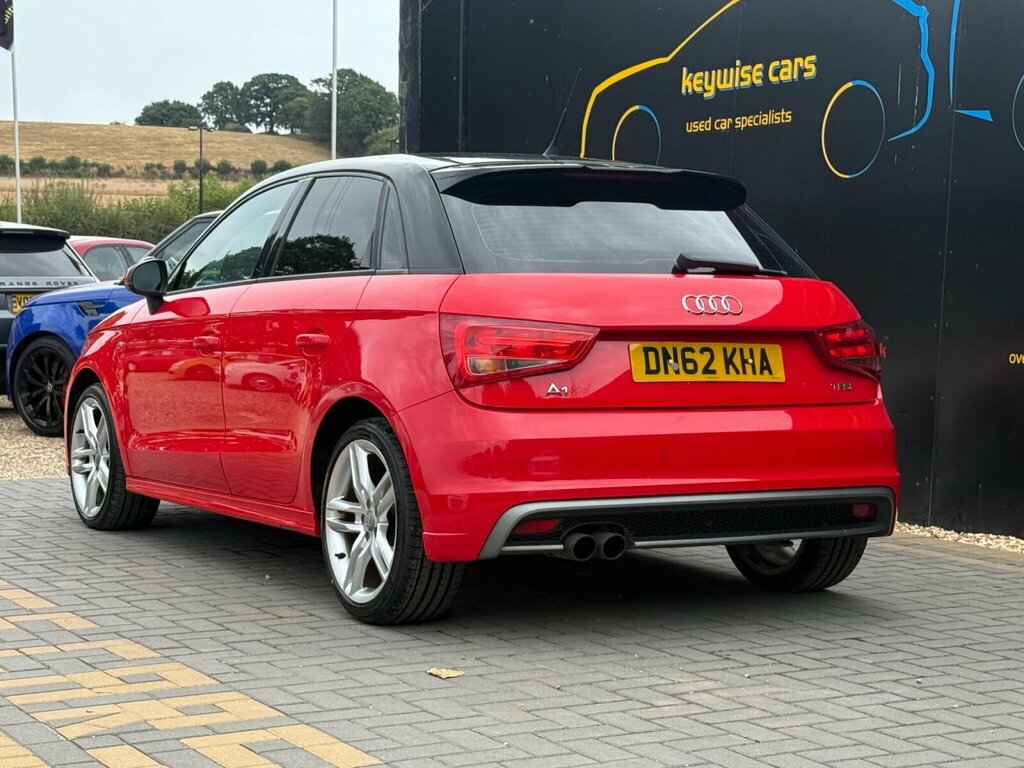 Audi A1 1.4 Tfsi S Line Sportback Euro 5 Ss Red #3