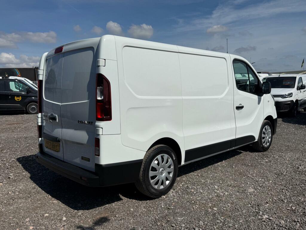 Renault Trafic 2.0 Dci Energy 30 Business Swb Standard Roof Euro YP71MVY White #6