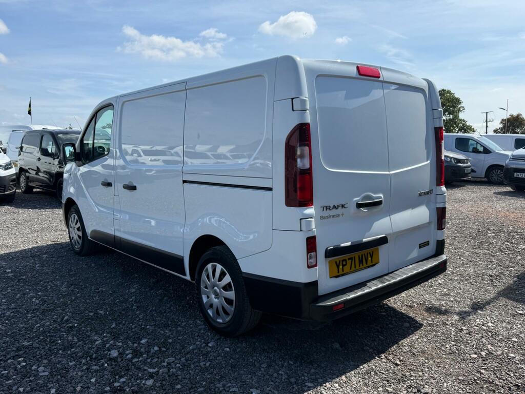 Renault Trafic 2.0 Dci Energy 30 Business Swb Standard Roof Euro YP71MVY White #4
