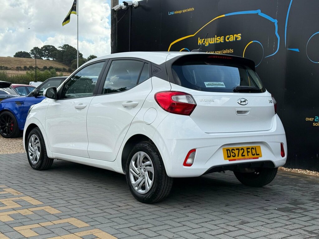 Hyundai I10 1.0 Se Euro 6 Ss DS72FCL White #3