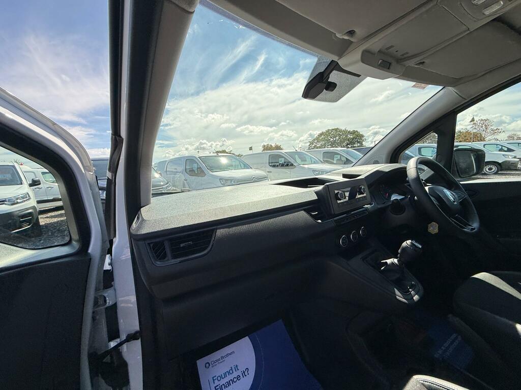 Renault Kangoo Start White #20