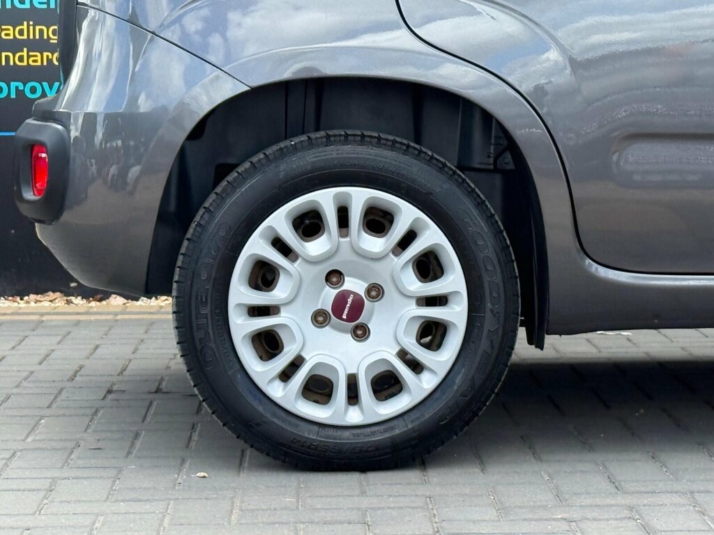 Fiat Panda Hatchback Pop White #9