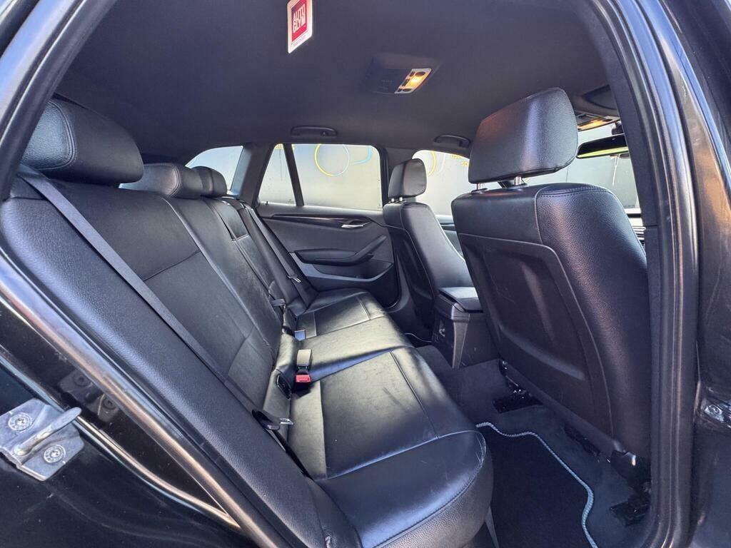 BMW X1 Se Red #16