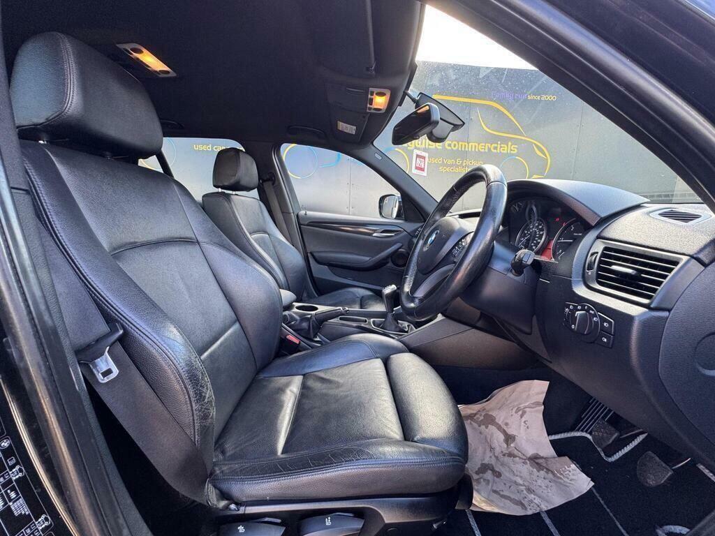 BMW X1 Se Red #13