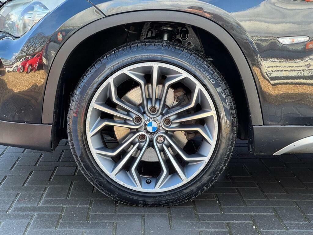 BMW X1 Se Red #12