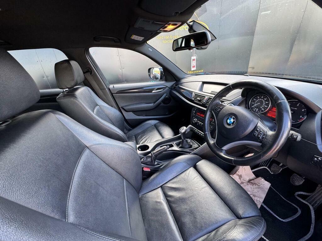 BMW X1 Se Red #14