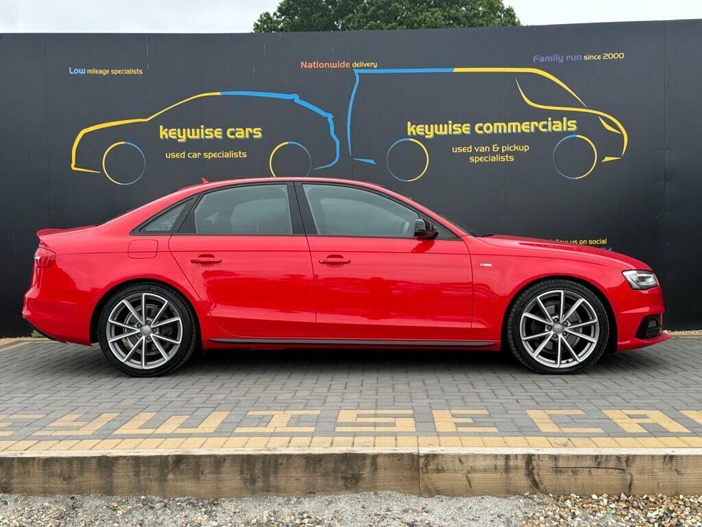 Audi A4 2.0 Tdi Black Edition Plus Multitronic Euro 5 Ss Red #6