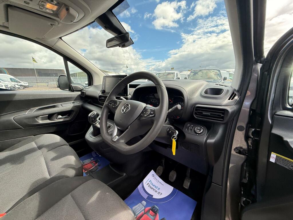 Vauxhall Combo Combo 2000 Dynamic Td White #11