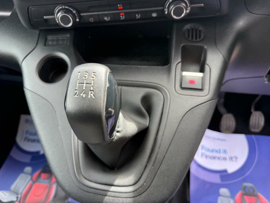 Vauxhall Combo Combo 2000 Dynamic Td White #23