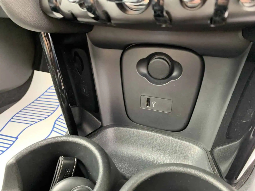 Mini Hatch #3
