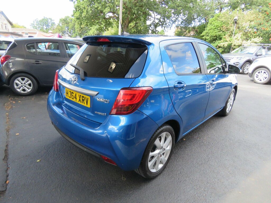 Toyota Yaris 1.5 Vvt-h Excel E-cvt Euro 6 15In Alloy Blue #3
