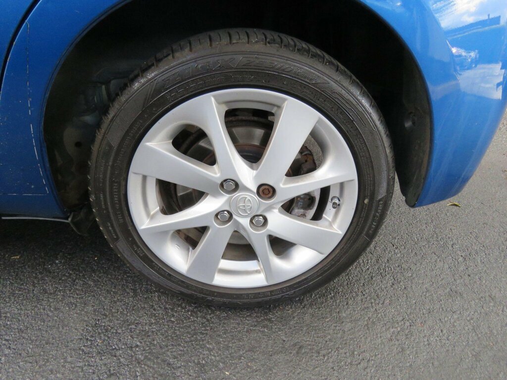 Toyota Yaris 1.5 Vvt-i Hybrid Trend Cvt - Zero Tax - Blueto White #8