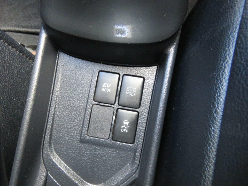 Toyota Yaris 1.5 Vvt-i Hybrid Trend Cvt - Zero Tax - Blueto White #35