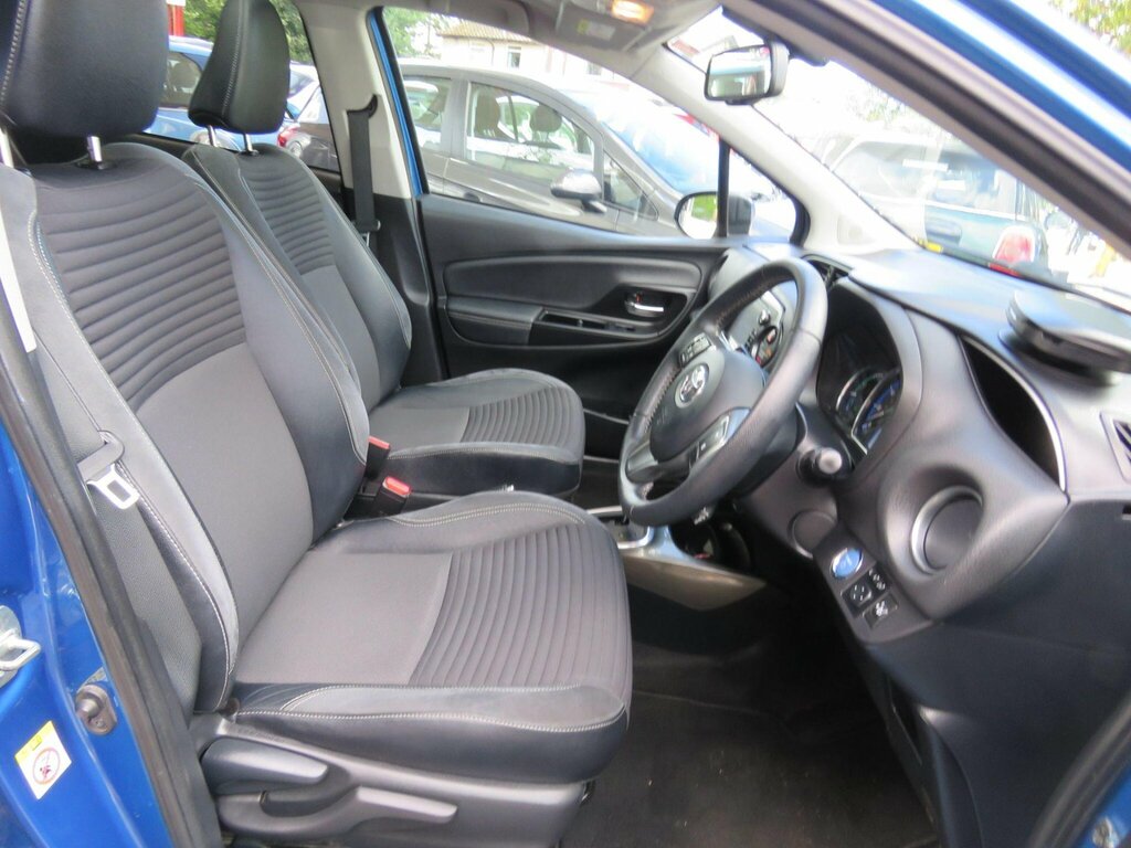 Toyota Yaris 1.5 Vvt-i Hybrid Trend Cvt - Zero Tax - Blueto White #18