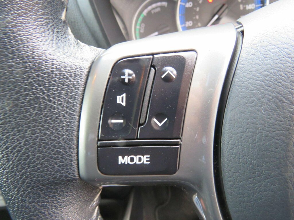Toyota Yaris 1.5 Vvt-i Hybrid Trend Cvt - Zero Tax - Blueto White #29