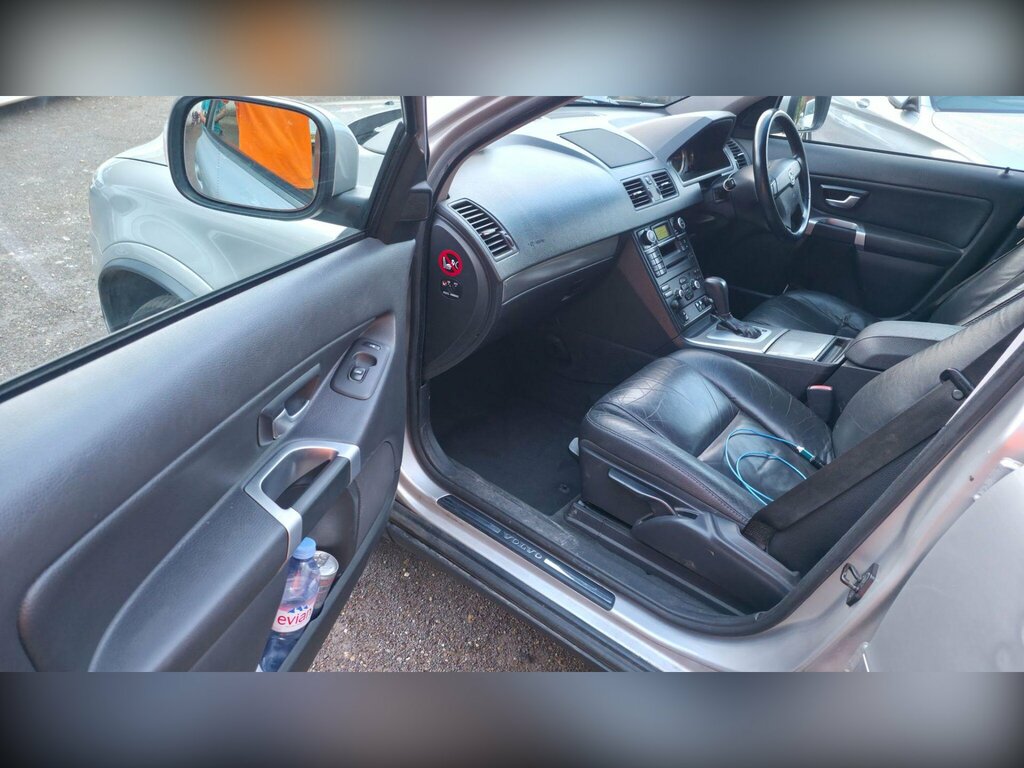 Volvo XC90 Active Blue #42