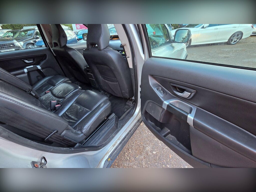 Volvo XC90 Active Blue #48