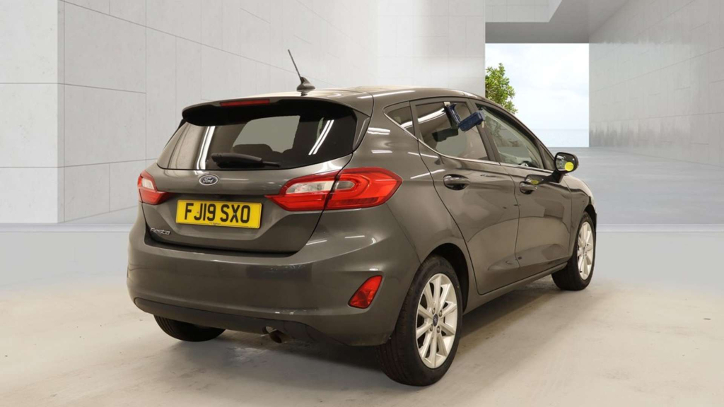 Ford Fiesta Titanium T FJ19SXO Grey #4