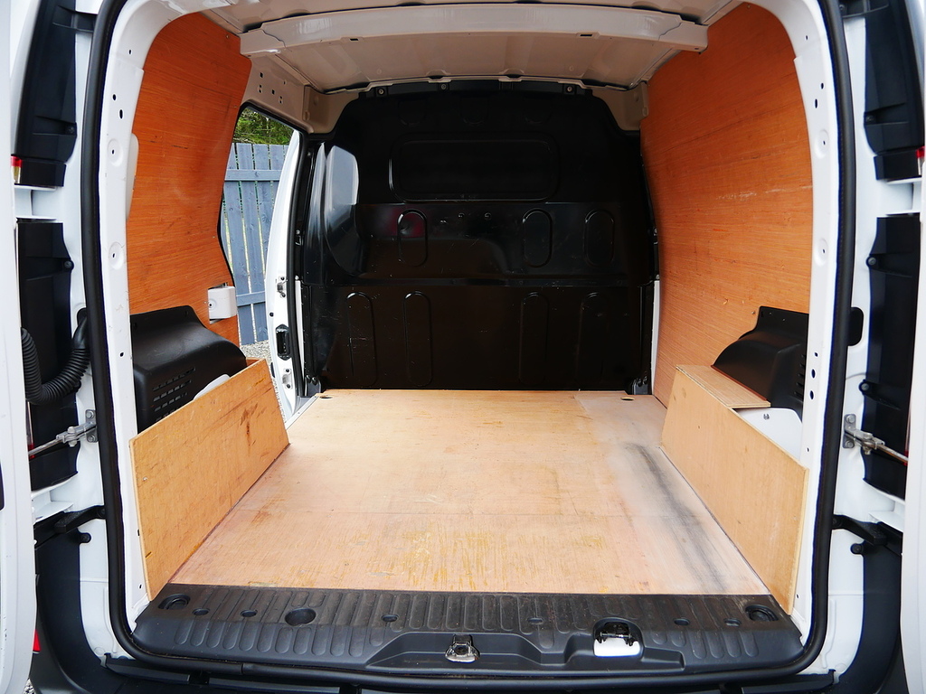 Renault Kangoo White #20