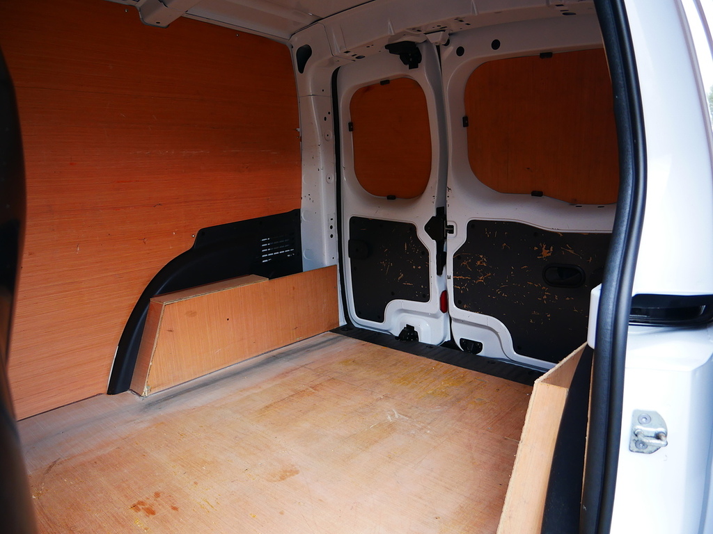 Renault Kangoo White #23