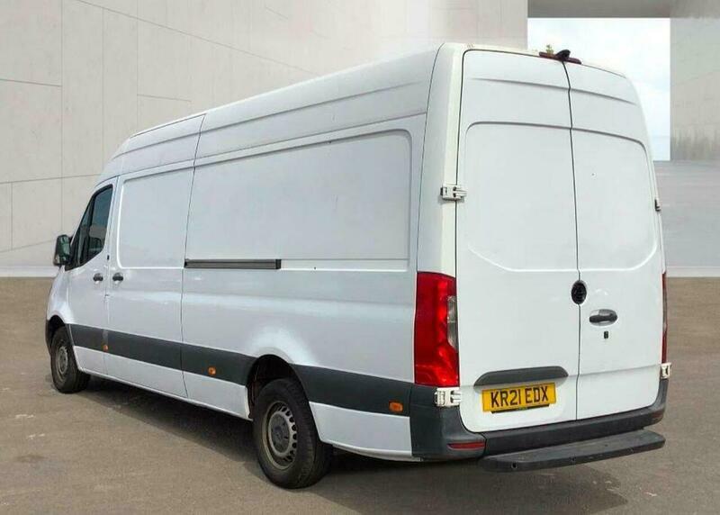 Mercedes-Benz Sprinter 2.0 315 Cdi Progressive White #3