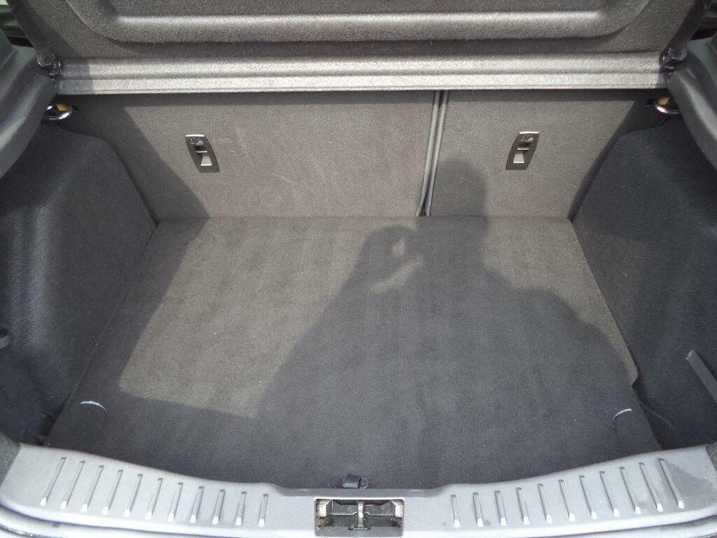 Ford Focus Titanium 5-Door Silver #40