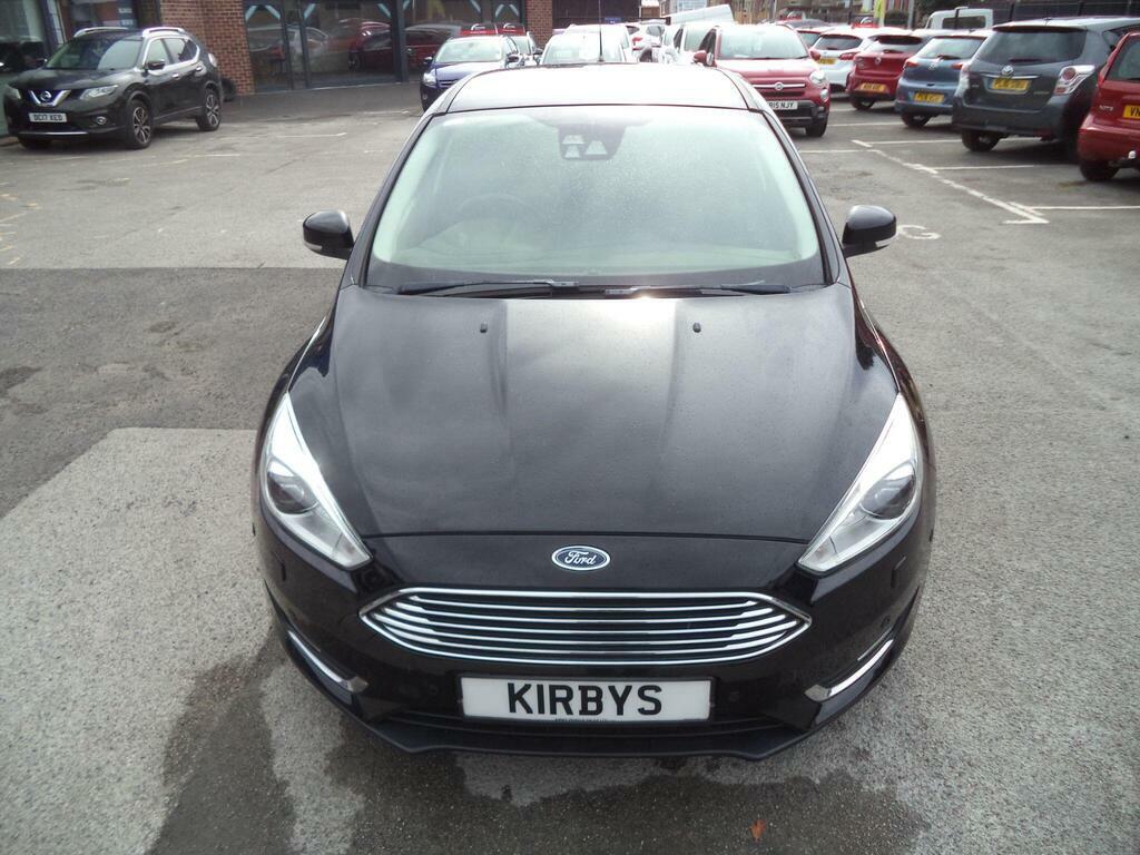 Ford Focus 1.5 Tdci Titanium X Powershift Euro 6 S S Black #2