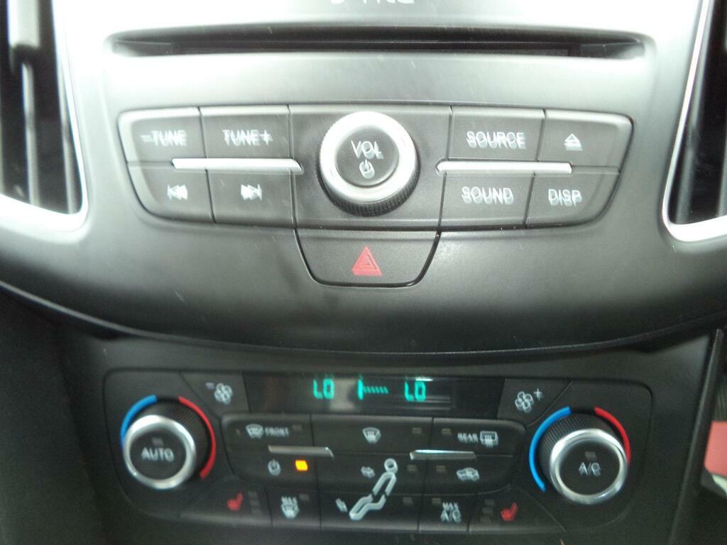 Ford Focus Titanium 5-Door Silver #49