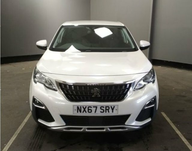 Peugeot 3008 1.2 Puretech Allure Suv Eat Euro 6 S S White #2