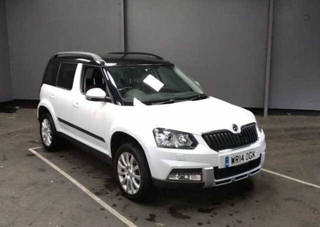 Skoda Yeti 2.0 Tdi Elegance Outdoor Dsg 4Wd Euro 5 White