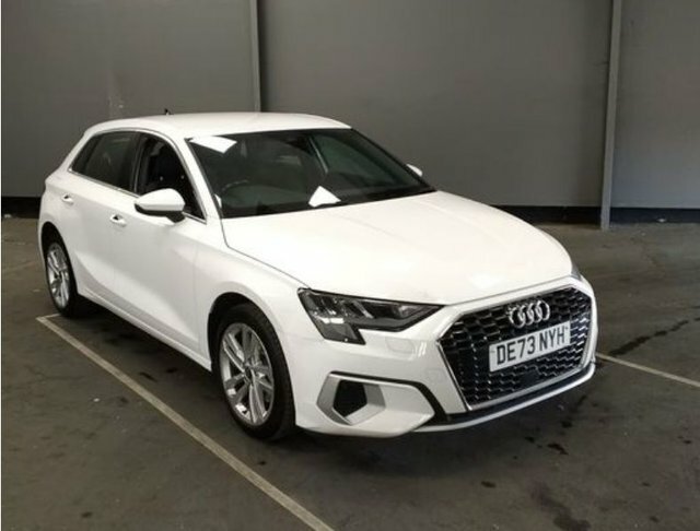 Audi A3 1.4 Tfsie 40 Sport Sportback Plug-in Hy White