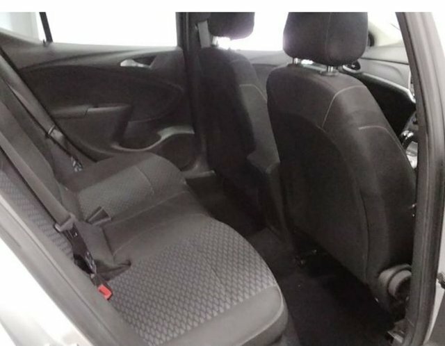 Vauxhall Astra 1.4I Turbo Tech Line Hatchback Eur Silver #6