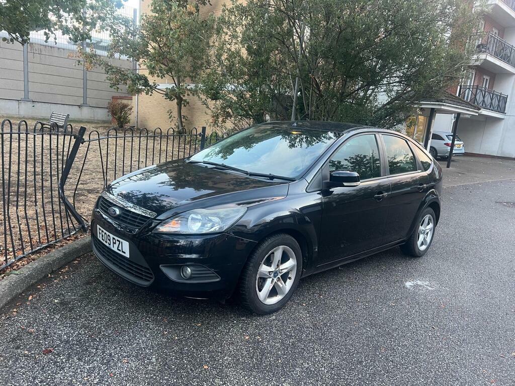 Ford Focus 1.6 Zetec Black #2