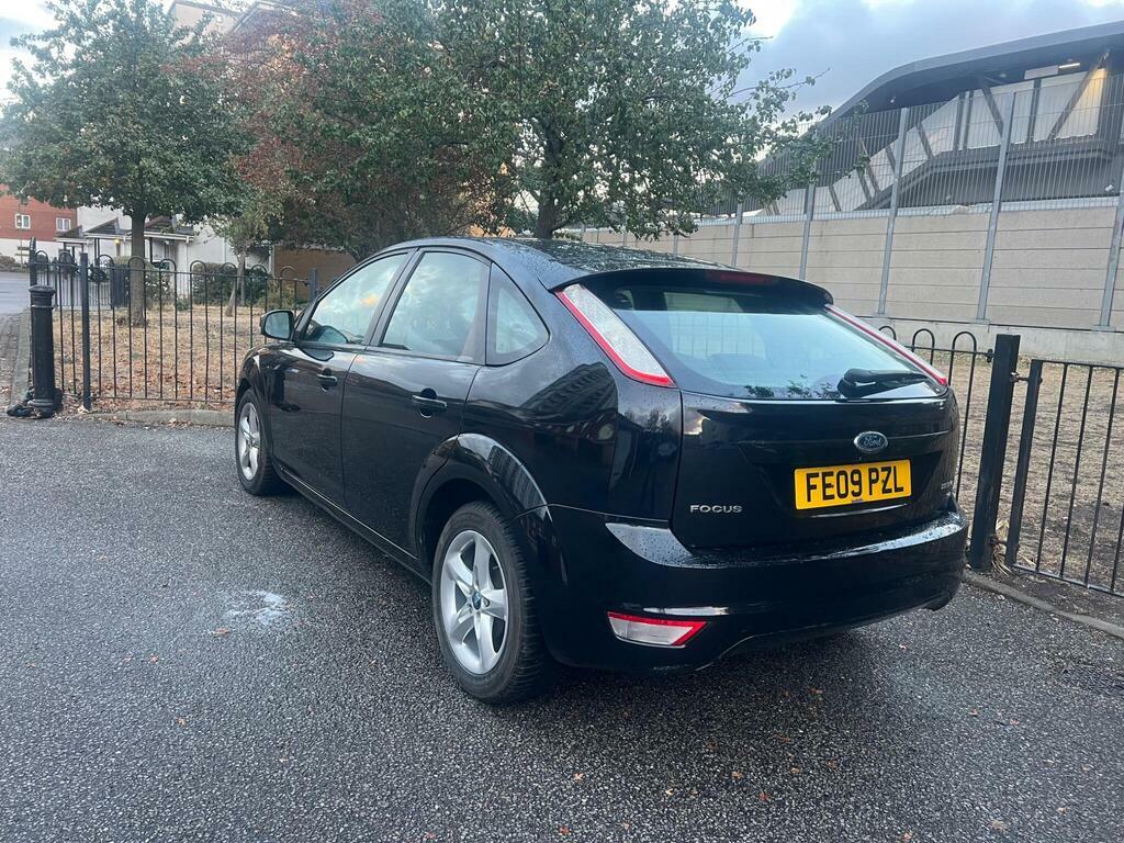 Ford Focus 1.6 Zetec Black #4