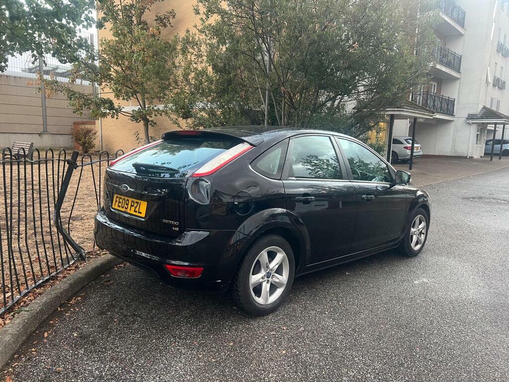 Ford Focus 1.6 Zetec Black #3