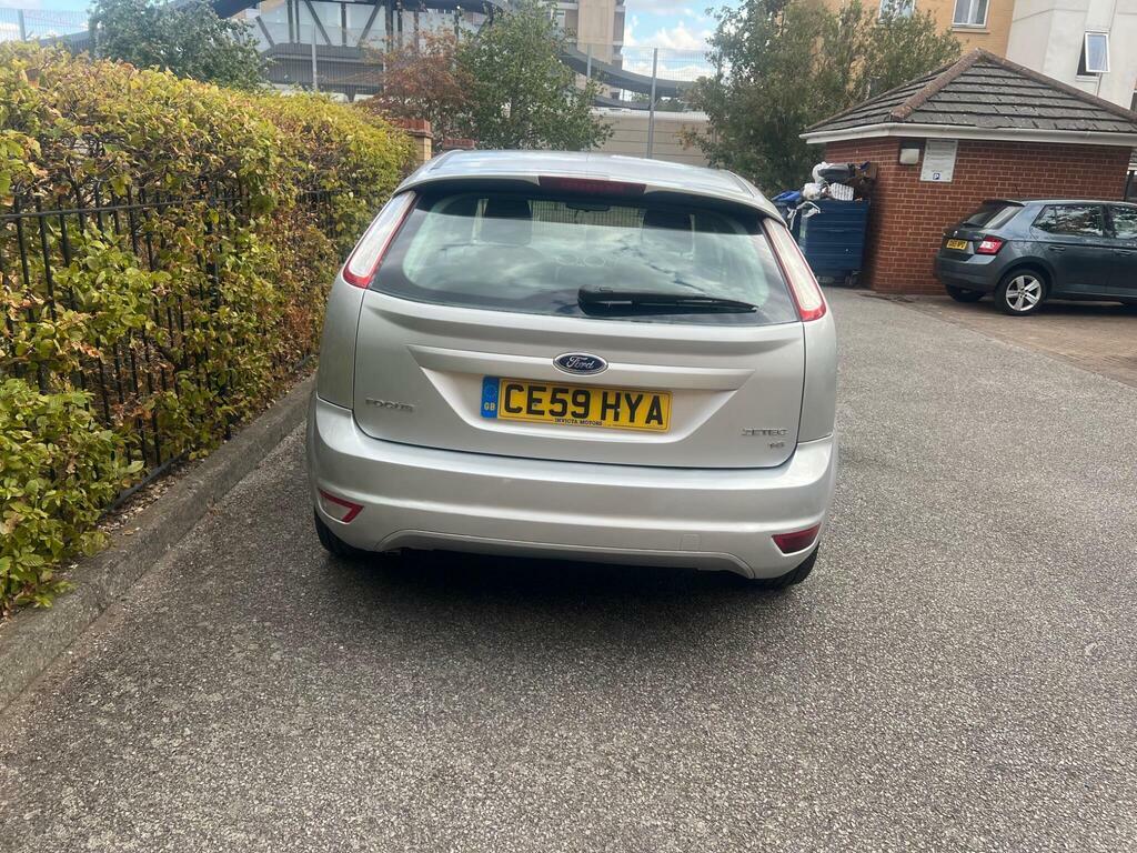 Ford Focus Hatchback Silver #41