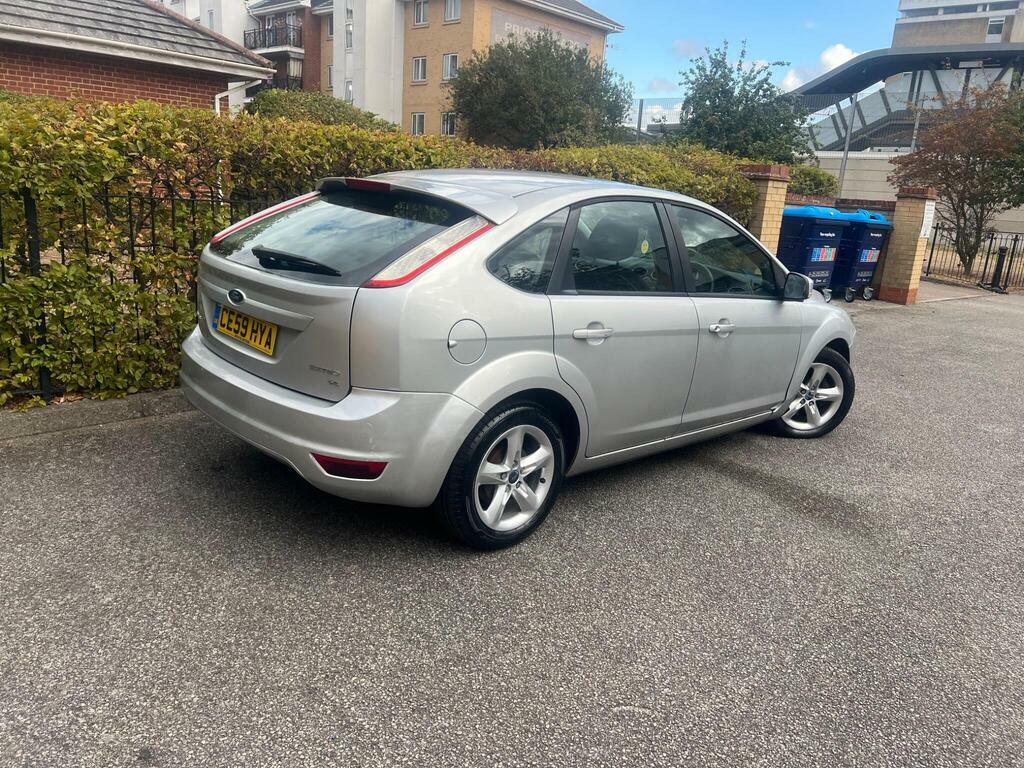 Ford Focus Hatchback Silver #46