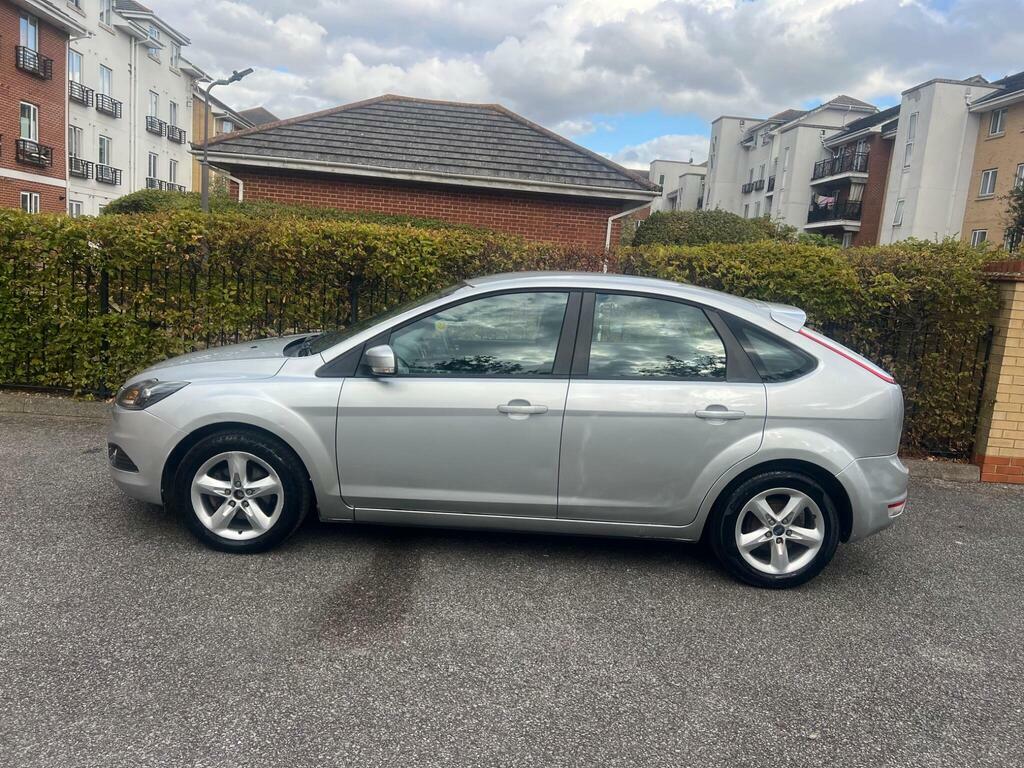 Ford Focus Hatchback Silver #39