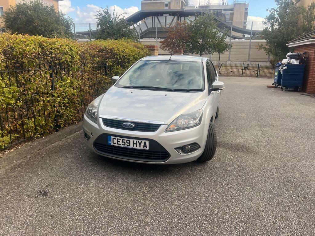 Ford Focus Hatchback Silver #50