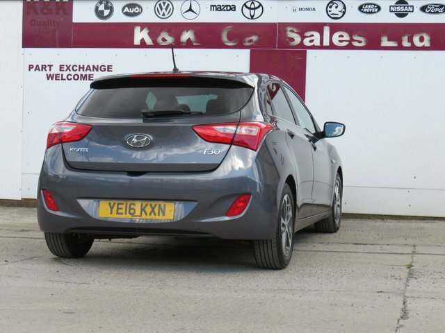 Hyundai I30 T-gdi Turbo Hatchback White #23