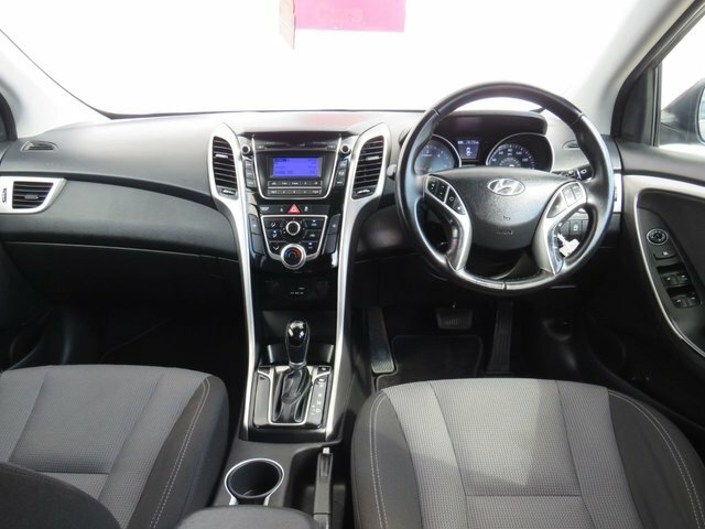 Hyundai I30 2016 1.6 Crdi Blue Drive Se Hatchback D Grey #2