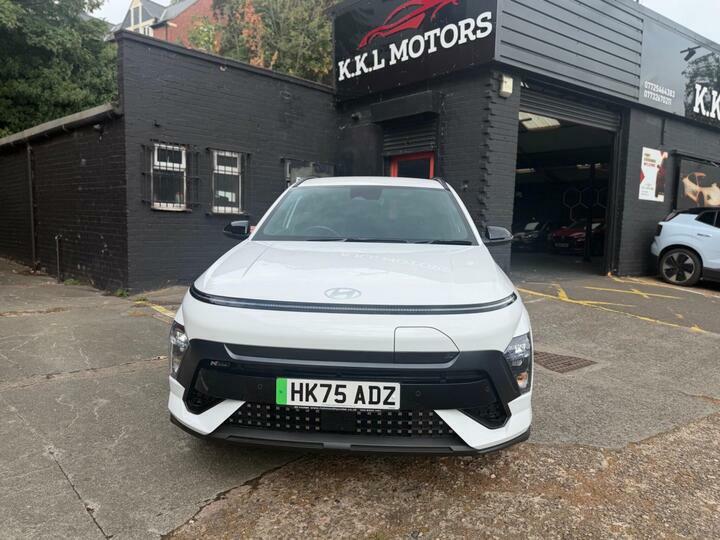 Hyundai Kona 65.4Kwh N Line White