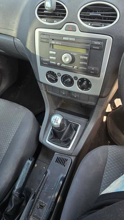 Ford Focus 1.6 Flight 100 Silver #6