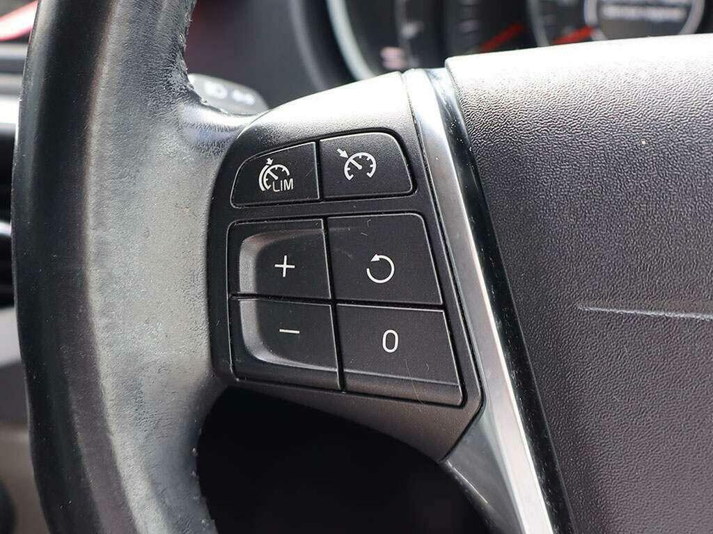 Volvo V40 1.6 D2 Se Lux Euro 5 Ss Black #5