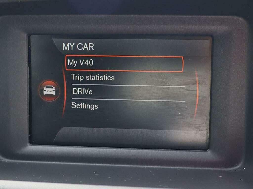 Volvo V40 2.0 D3 Se Lux Nav Hatchback Geartronic Silver #7