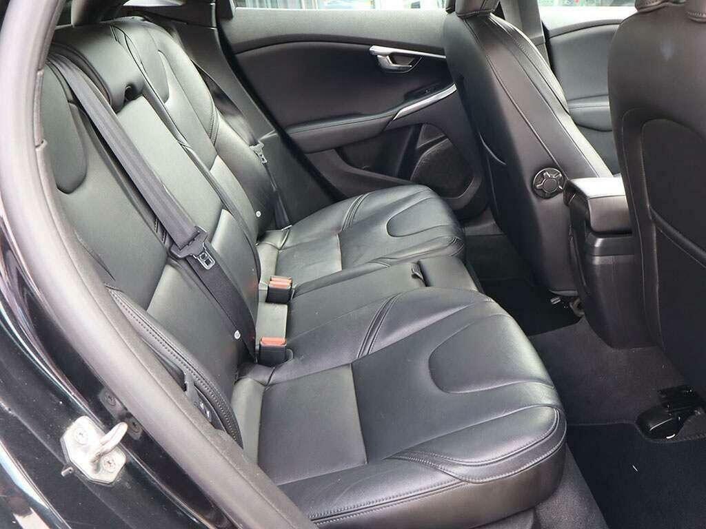 Volvo V40 1.6 D2 Se Lux Euro 5 Ss Black #4