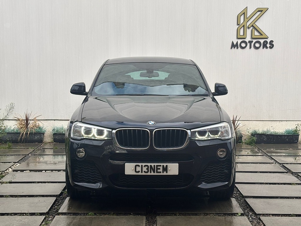 BMW X4 20D M Sport Black #2